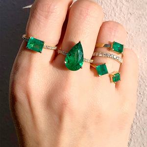 Anillo Delicado de Plata de Ley 925 Chapado en Oro con Esmeralda, Anillo de Esmeralda Marquise, Anillo Delicado de Plata 925 - Product Image 2