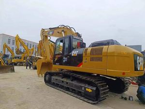 รถขุดขนาดใหญ่ 30 ตัน รุ่น 330GC พร้อมหัวเจาะไฮดรอลิก - Product Image 6