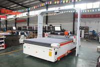CNC-Vibrationsschneidemaschine mit LCD-Touchscreen, automatischer Zuführung, oszillierendem Messer, hoher Präzision von 0,01 mm, EDIAO