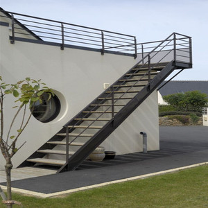 <span class=keywords><strong>Escalier</strong></span> <span class=keywords><strong>extérieur</strong></span> sur mesure en acier à poutre simple, <span class=keywords><strong>escalier</strong></span> <span class=keywords><strong>extérieur</strong></span> en forme de L, <span class=keywords><strong>marches</strong></span> en bois, <span class=keywords><strong>escalier</strong></span> droit avec garde-corps en câble d'acier - Product Image 2