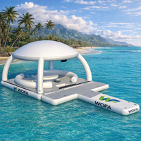 Plateforme flottante gonflable de luxe pour yacht avec parasol, canapé, bar, tente, coussin d'air et ponton, idéale pour les fêtes, capacité 10+ personnes