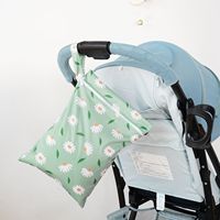 2025 usine étanche poussette organisateur sac multi-fonction pochette suspendue pour couches et essentiel de maman 26x36cm