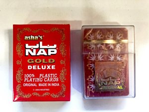 Naipes Asha's Nap Gold Deluxe 100% Plástico Personalizables para Fiestas, MOQ 4000 DOCENAS - Product Image 2