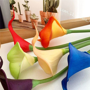 Chất Lượng Cao Mini PU <span class=keywords><strong>Calla</strong></span> <span class=keywords><strong>Lily</strong></span> Hoa Bất Động Cảm Ứng Giá Rẻ Nhân Tạo <span class=keywords><strong>Calla</strong></span> Hoa <span class=keywords><strong>Lily</strong></span> Cho Đám Cưới Trang Trí Nội Thất Cho Giáng Sinh - Product Image 2