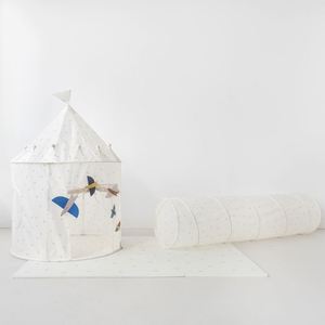 Tunnel de jeu pour enfants en tissu recyclé bleu ivoire pour bébés, tout-petits et enfants, idéal pour ramper - Product Image 4
