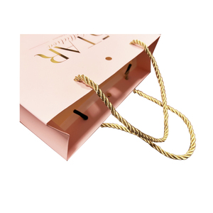 Sacchetto Regalo Personalizzato di Lusso in Carta Kraft Marrone con Rivestimento in Carta Laminata per Compleanni e Shopping - Product Image 6