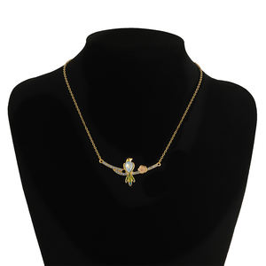 Collar de pájaro esmaltado colorido con piedra lunar flor Rosa CZ acentos cadena de eslabones delicados personalizable para joyería de moda de mujer - Product Image 6