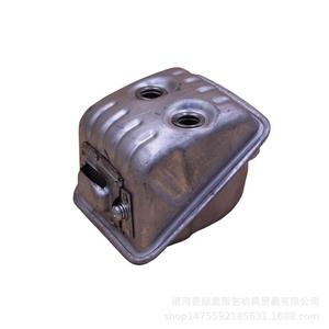 Tubo de Escape para Motosierra Husserl 445E/450, Silenciador de Alto Rendimiento para un Uso Eficiente de la Motosierra, Número de Pieza. 1205 - Product Image 2