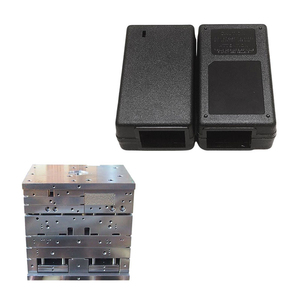 Molde para Cargador de Portátil de Pared Delgada, Retardante de Llama UL94 V0 |   Moldeo por Inyección de PC/ABS con Protección EMI para Carcasa de Adaptador de Corriente - Product Image 1