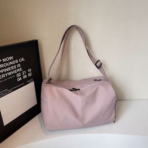 Wholesale Custom <b>Large</b> Capacity Travel Fitness <b>Bag</b> Worker Office Commute <b>Crossbody</b> <b>Bag</b> Women Sports Gym Duffle <b>Bag</b> for Outdoor - Product Image 5