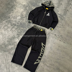 Ensemble de survêtement réversible zippé camouflage, comprenant un sweat à capuche court oversize imprimé et un pantalon de <span class=keywords><strong>jogging</strong></span> à double taille, personnalisable avec logo - Product Image 1