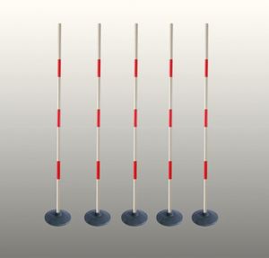 Ensemble de piquets d'entraînement d'agilité - Marqueurs de football et de basketball rouges et blancs avec base en caoutchouc pour les exercices de dribble et de défense - Product Image 1