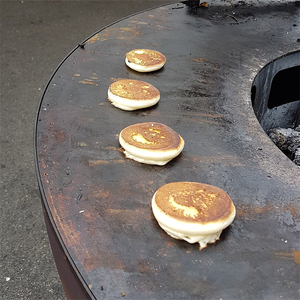 Grille moderne et durable en acier corten résistant à la rouille pour les barbecues d'arrière-cour avec combustible pour le bois de chauffage - Product Image 5