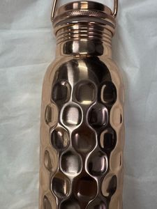 Botella de Agua de Cobre Martillado con Tapa a Prueba de Fugas, 900 ml, Apta para Lavavajillas, Embalaje en Caja de Regalo para Viajes, Gimnasio, Oficina - Product Image 6