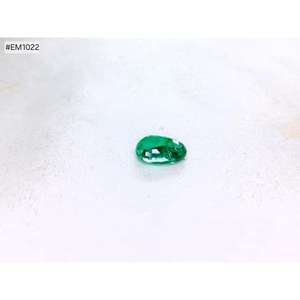 Esmeralda Zambiana Natural, Corte Ovalado Facetado, 3.98ct, Alta Calidad, Gema Suelta para Joyería - Product Image 4