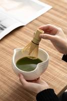 Ensemble de matcha en céramique - Bol en forme de cœur avec bec verseur - Fait à la main - Céramique - Design minimaliste moderne