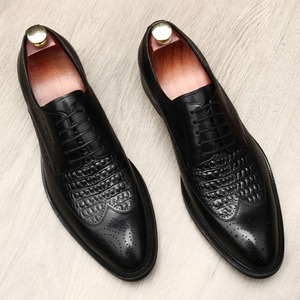 Zapatos de vestir de gama alta para hombre, zapatos formales de cuero genuino de estilo italiano, mocasines hechos a mano, zapatos Oxford formales de negocios para hombre - Product Image 1