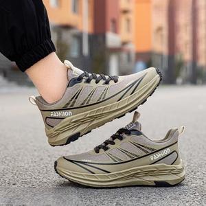 Zapatos para Hombre de Talla Grande al por Mayor - Nuevo Estilo de Zapatos Deportivos con Suelas Ligeras y Suaves, Versátiles para Deportes Masculinos. - Product Image 4