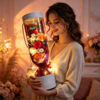 Ramo de Rosas Redondas en Cubo de PVC, 4 Colores, Regalo para el Día de San Valentín para Novia, Regalo Sorpresa al por Mayor
