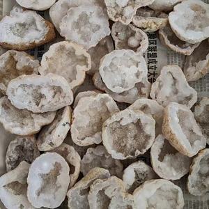 Fabriek Prijs Groothandel Natuurlijke Kristal Healing Agaat Crystal Cluster Aura Agaat Geode Voor Home Decoratie - Product Image 3