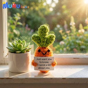 Bambola all'uncinetto per supporto emotivo, fatta a mano, con energia positiva, abbraccio tascabile con biglietto, amigurumi, amico da scrivania, regalo di compleanno per amici - Product Image 6