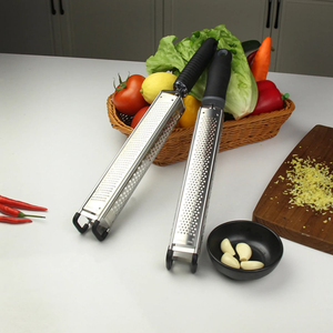Set di Grattugie in Acciaio Inox 304 con Manico Lungo 3-in-1 per Limone, Formaggio e Verdure, Lavabile in Lavastoviglie, Ecologico per Cucina - Product Image 6