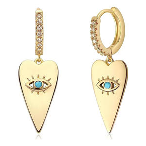 Pendientes Colgantes Corazón Dorado E3314 con Incrustaciones de Zirconia Ojo Turco para Mujer, Joyería de Moda, Aleación Chapada en Oro - Product Image 1
