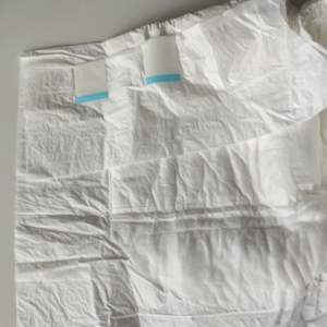 Couches pour adultes Depend Night Defense, tissu non tissé, sous-vêtements d'incontinence, jetables, imprimés, échantillons gratuits pour femmes - Product Image 2