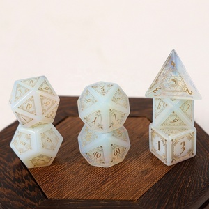 Feeron vente en gros de pierres précieuses naturelles mdn jeu de dés 7 pièces motif étoile dorée tranchant polyédrique écologique Durable <span class=keywords><strong>RPG</strong></span> - Product Image 2