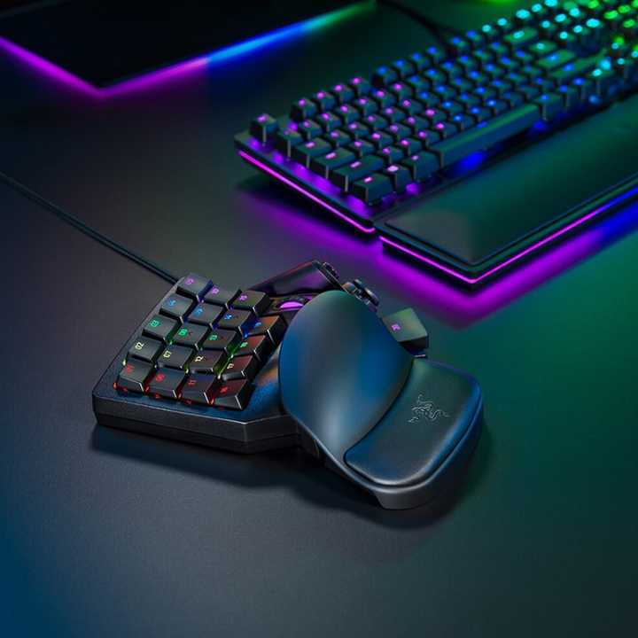 Razer Tartarus Pro Gaming Keypad 32 Keys Programmable Backlight 