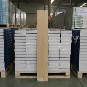 Piso SPC Impermeable de PVC <span class=keywords><strong>Flotante</strong></span> con Sistema Click en Diseño Moderno, <span class=keywords><strong>Parquet</strong></span> Laminado de Vinilo Resistente al Desgaste para Taller - Product Image 4