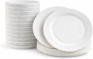 Platos Desechables de Plástico de Grado Alimenticio de 8 Pulgadas - Libres de BPA, Seguros para Servir Frutas y Postres - Product Image 1