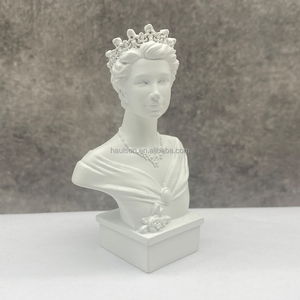 Personnalisé Polyrésine Sculpture Décor À La Maison Jeune/Vieux <span class=keywords><strong>Elizabeth</strong></span> Résine Statue Souvenir Figurine pour Chambre Bureau - Product Image 2