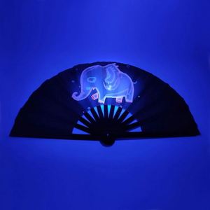Abanico de Bambú UV Personalizado de Alta Calidad con Impresión, Estilo Tradicional Grande con Técnica de Tallado de Ángel, Efecto Fluorescente para Publicidad - Product Image 6