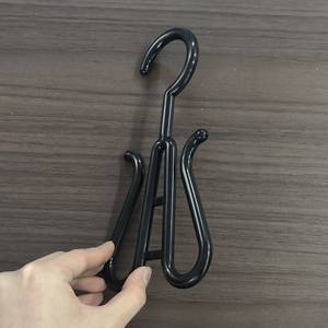 ที่แขวนรองเท้าพลาสติกแบบขายส่ง ที่แขวนวิกผม ใช้ในร้านค้าซูเปอร์มาร์เก็ต ที่แขวนรองเท้าแตะกันลื่น - Product Image 4