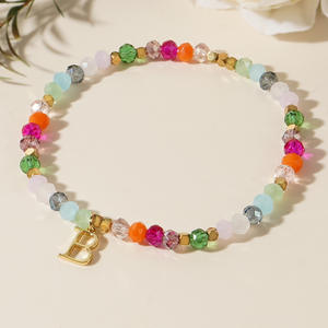 Pulsera de Cuentas de Cristal Coloridas Hecha a Mano con Dije de Letra Inicial Chapado en Oro, Joyería, Regalo de <span class=keywords><strong>Amistad</strong></span> para Mujeres <span class=keywords><strong>y</strong></span> Niñas - Product Image 5