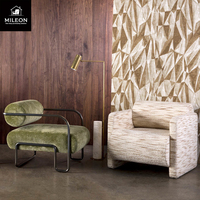Fauteuil en cuir de style italien très simple, design moderne pour hôtel, modèle de chambre, fauteuil en métal de designer personnalisé, forme spéciale, pour salon