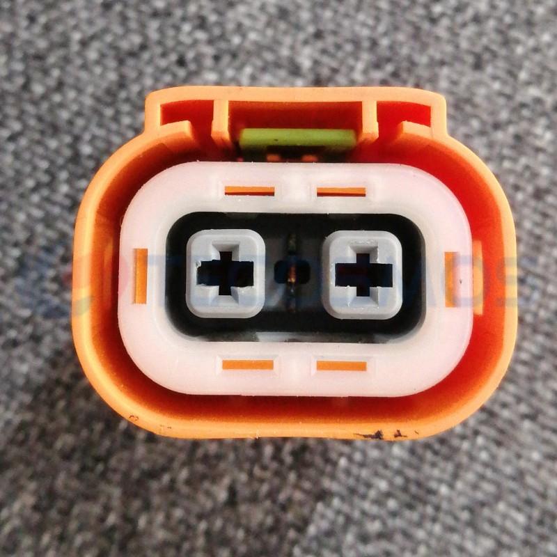 Car Connector For Two injections for new energy electric vehicles CT2-0204M-1