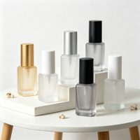 Flacon vide rectangulaire en verre transparent de 30 ml avec pulvérisateur à pompe et accessoires pour diffuseur à bâtonnets, idéal pour les huiles essentielles, lotions et parfums