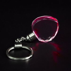Porte-clés en cristal K9 vierge pour sublimation, forme rectangulaire personnalisée, porte-clés lumineux 3D en cristal, vente en gros à bas prix de Guangzhou - Product Image 1