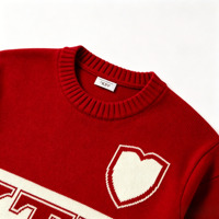 Pull tricoté décontracté pour homme, style universitaire de luxe, avec broderie de blason en forme de cœur et motif graphique de lettres universitaires, coupe oversize