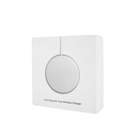 Emballage de boîte en carton de chargeur de téléphone électronique de conception personnalisée avec insert en plastique et motif de logo UV