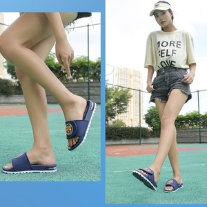 Yüksek kalite Unisex yaz <span class=keywords><strong>Flip</strong></span>-flop terlik öğrenciler için Trendy futbol baskılı kaymaz spor sandalet artı boyutu rahat - Product Image 4