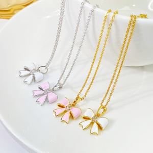 Collares de Moda con Colgante de Circonita Cúbica, Chapado en Oro de 18K, Delicado Collar con Lazo de Esmalte para Mujer - Product Image 6