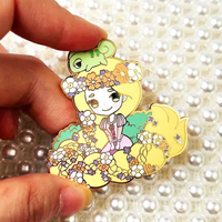 Grosir harga murah kustom lucu kartun peri lapisan emas logam keras Enamel Glitter layar sutra cetak pin kerah untuk hadiah
