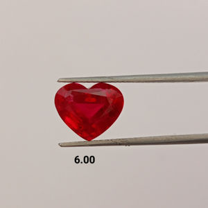 Rubí Cultivado en Laboratorio, Forma de Corazón, Gema Suelta, Rojo Intenso, Calidad Premium, Piedra Sintética para Joyería, Hecho a Mano - Product Image 3