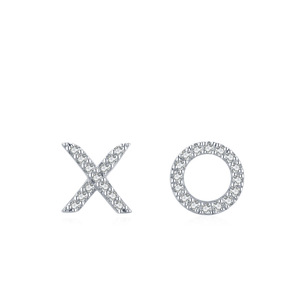Boucles d'oreilles personnalisables en cuivre, version lettre, en argent sterling S925 avec pierres XO en zircon taille ronde, pour un usage quotidien par les femmes - Product Image 1