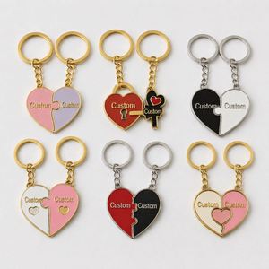 Porte-clés puzzle cœur personnalisé de haute qualité pour couple, thème Saint-Valentin, anneau décoratif mignon pour les fêtes - Product Image 1