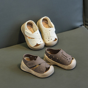 2025 Neuheiten: Süße Cartoon-Muster Anti-Kollisions-Zehenschutz-Sandalen für Kleinkinder und Babys – Ideal für den Außenbereich - Product Image 2