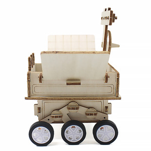 Kit de madera tipo A del vehículo lunar Yutu, modelo de juguete educativo de ciencia de ensamblaje manual para niños de 7 a 9 años - Product Image 2